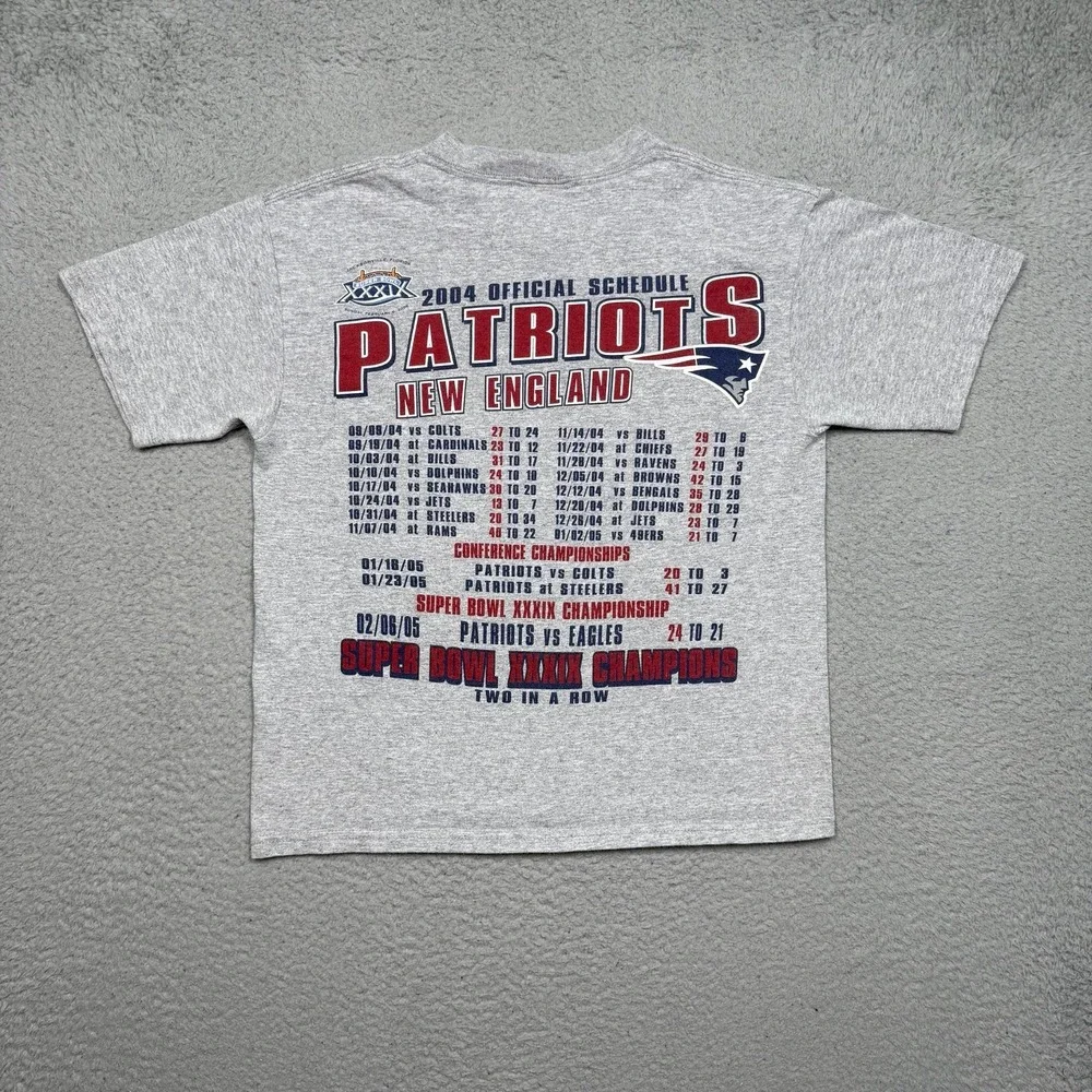 Kids Vintage 2004 New England Patriots‎ NFL T-shirt